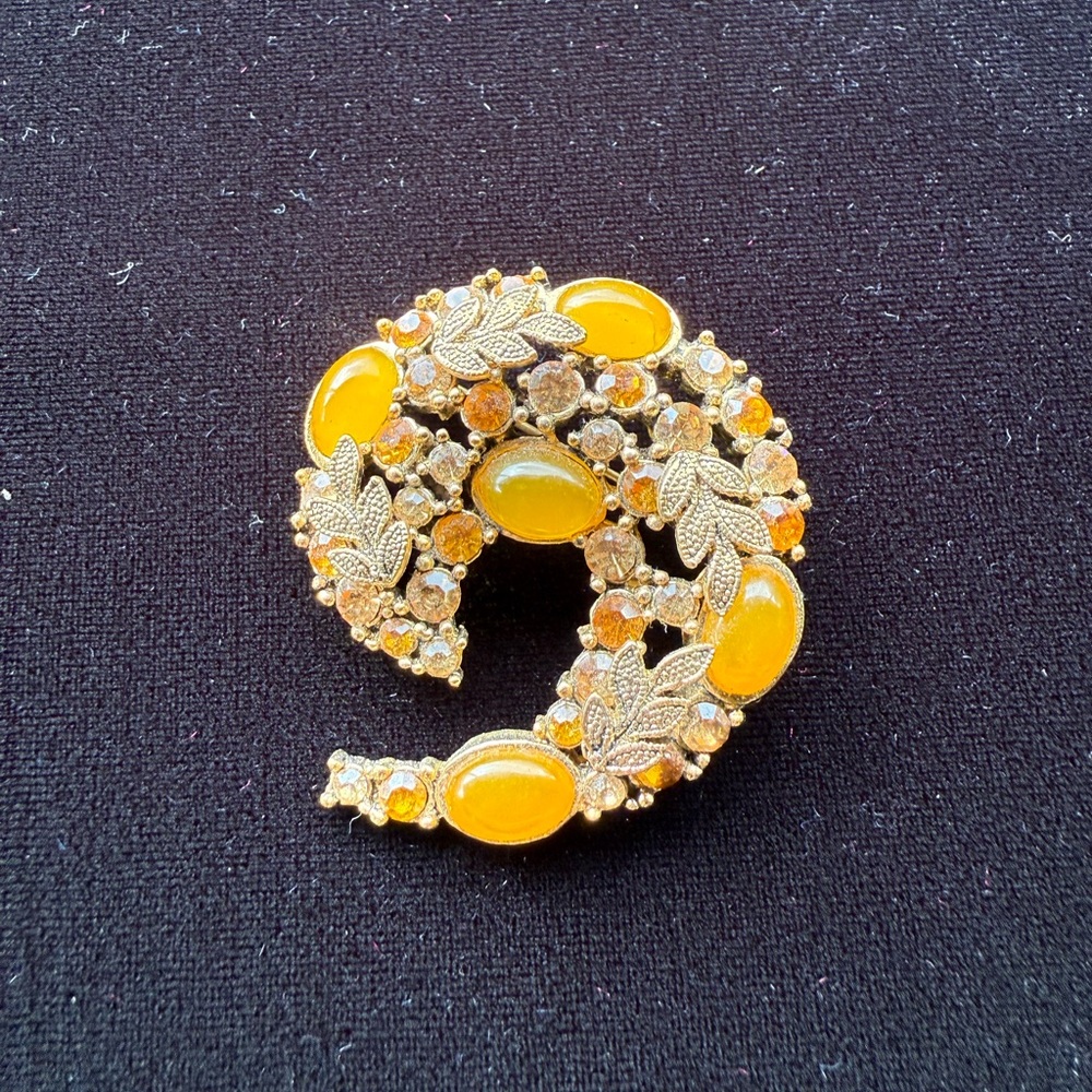 VINTAGE Gold‎ and Amber Brooch Pin Cabochon and Faceted Stones
